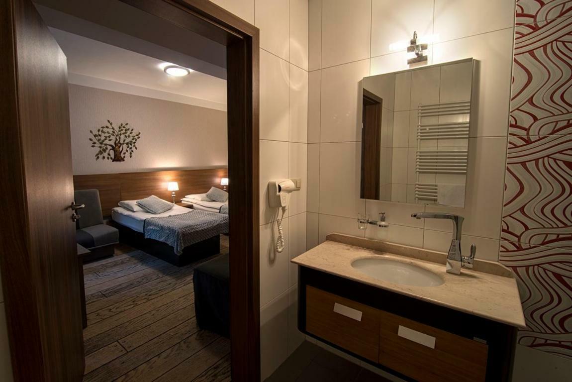 Hotel Europa - Gornicza Strzecha 스클라르스카포렘바 외부 사진